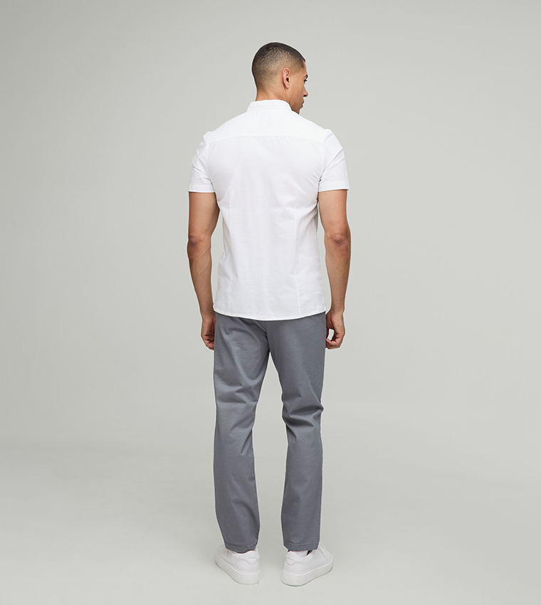 Solid Slim Fit Button Down Collar Oxford Shirt