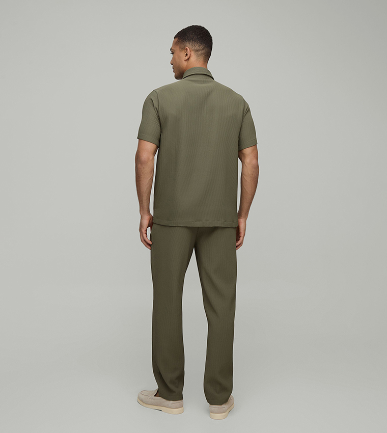Regular Fit Pleated Short Sleeves Zip Neck Polo T-Shirt
