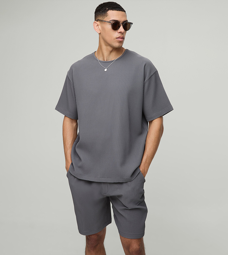 Ribbed Oversized T-Shirt & Relaxed Fit Shorts Set