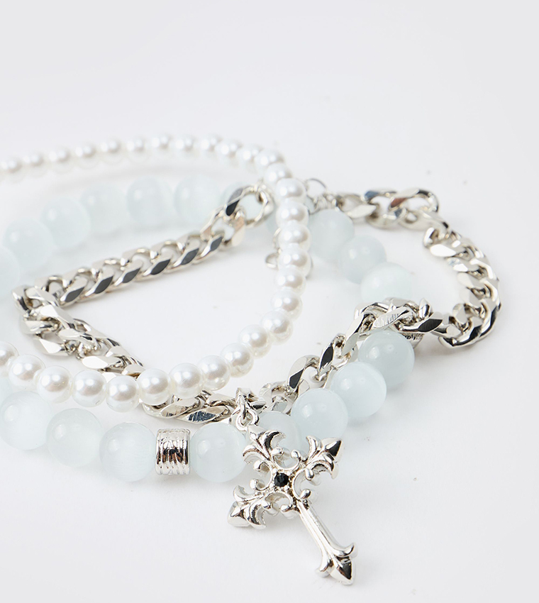 3 Pack Pearl Bracelets 