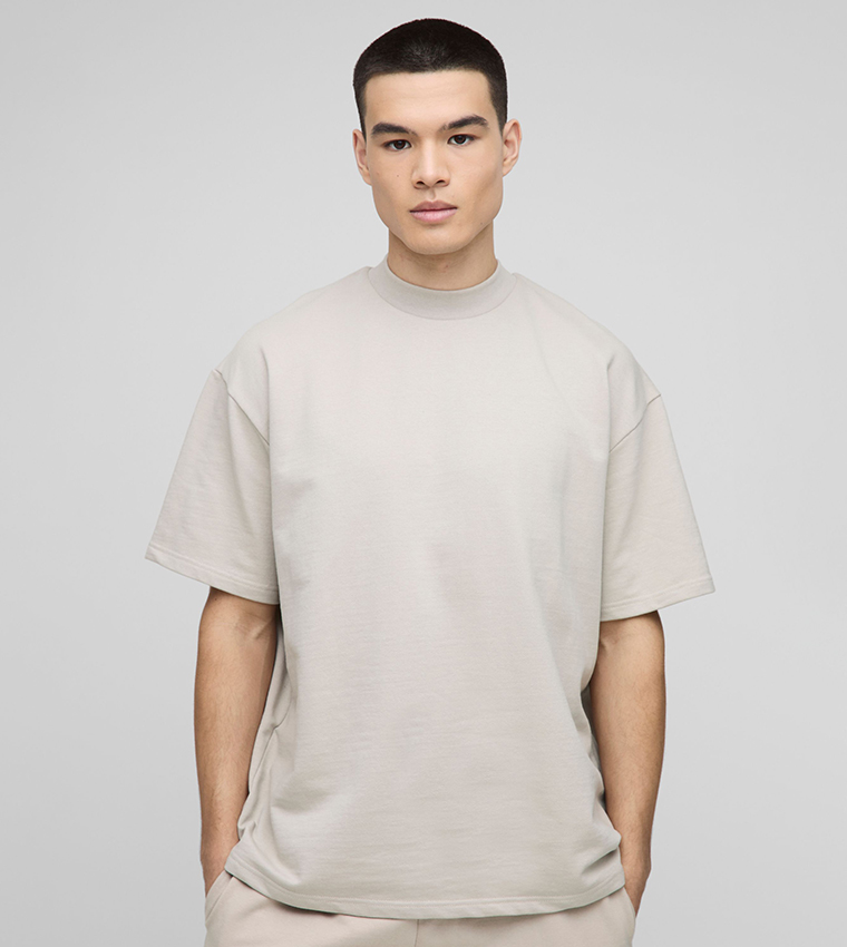 Solid Short Sleeves Oversized T-Shirt