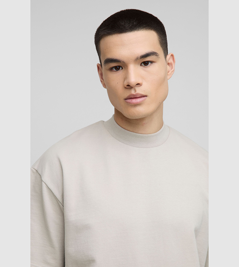 Solid Short Sleeves Oversized T-Shirt