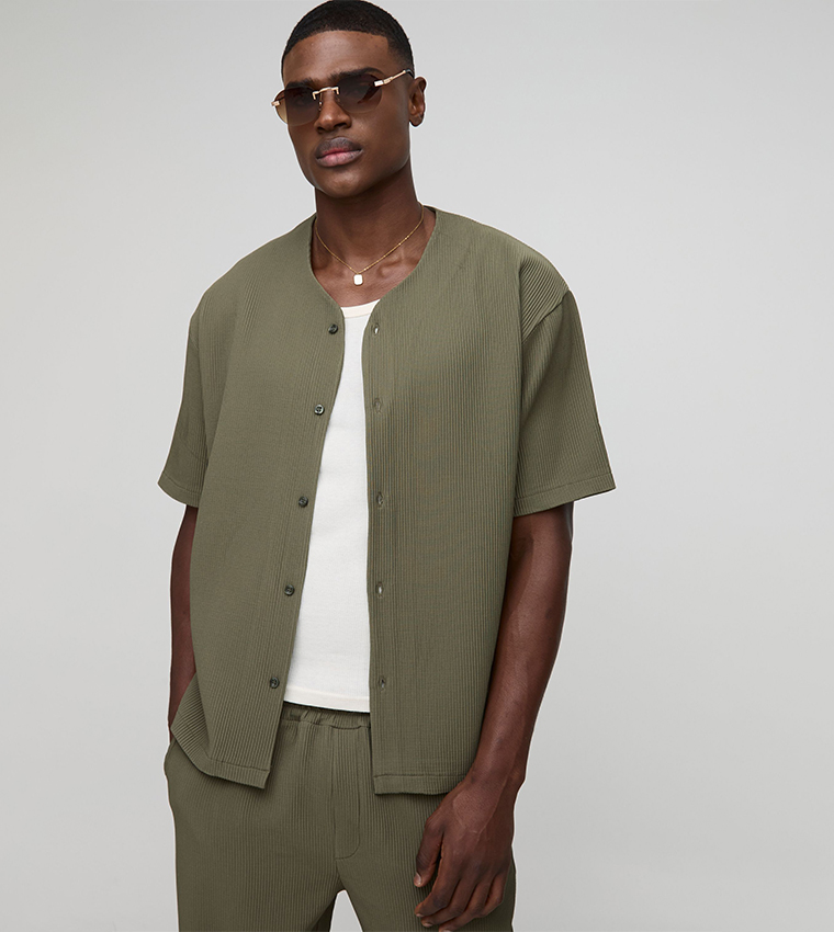 Pleated Short Sleeves Oversized Shirt