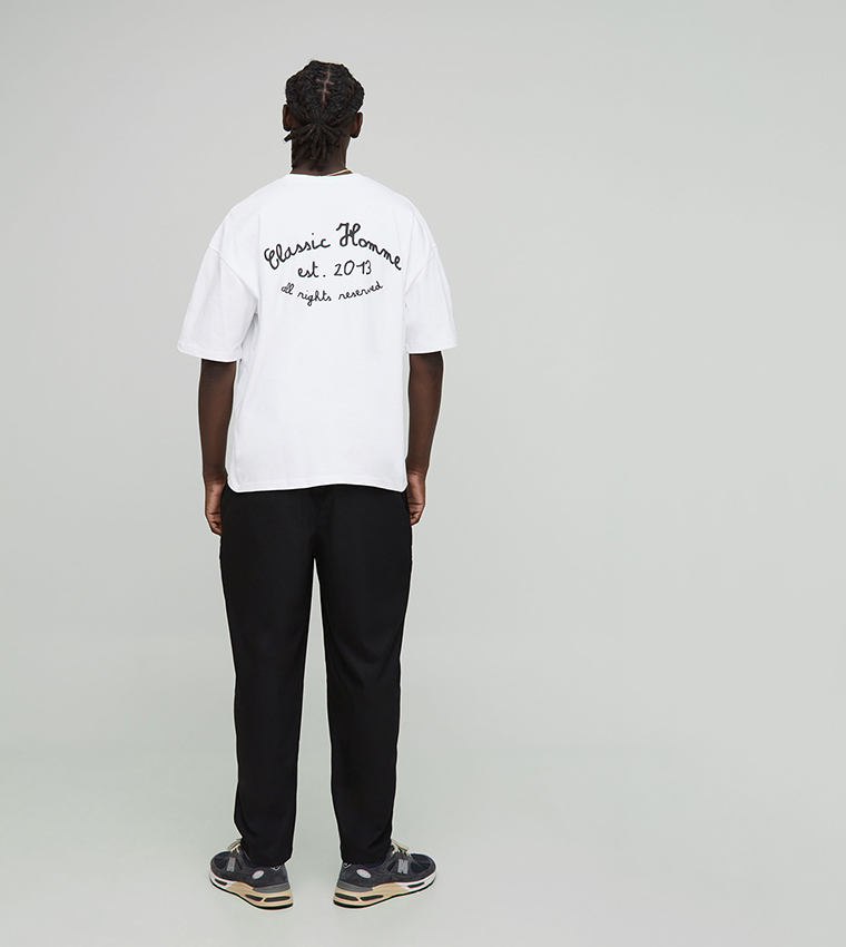 بنطلون مخطط بخصر مرن 