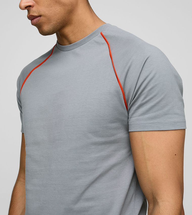 Contrast Piping Regular Fit T-Shirt