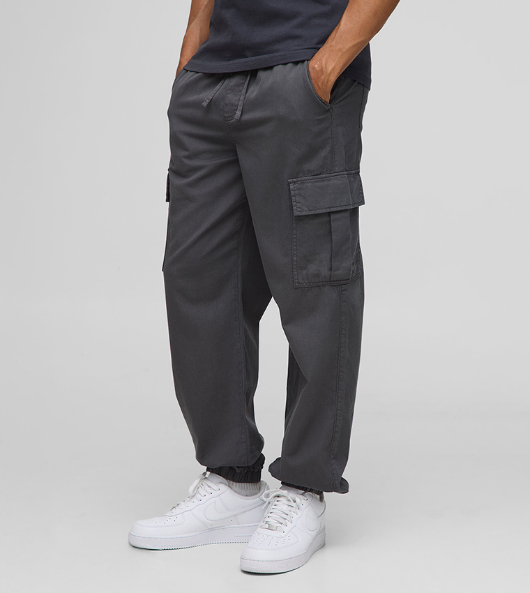 Relaxed Fit Lightweight Chino Cargo Trousers