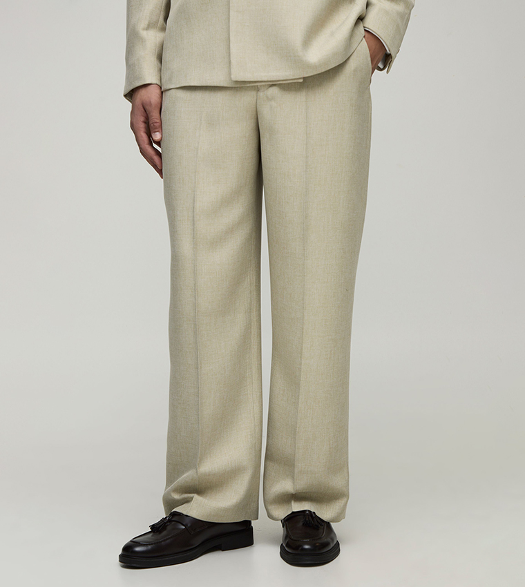 بنطال رسمي واسع