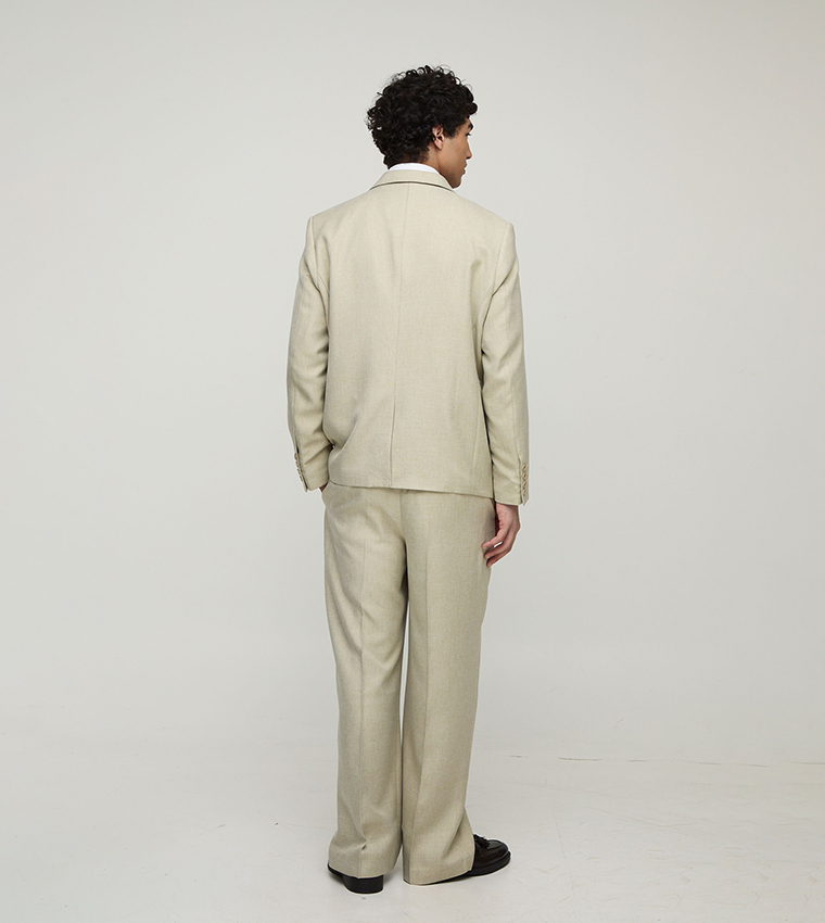 بنطال رسمي واسع