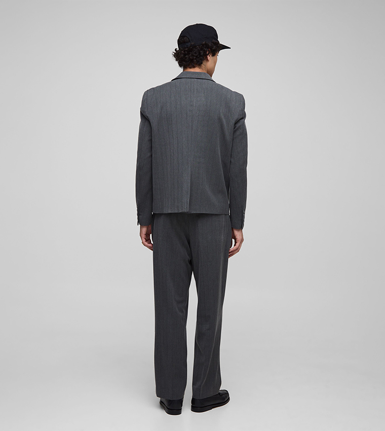 بليزر طويل الأكمام 