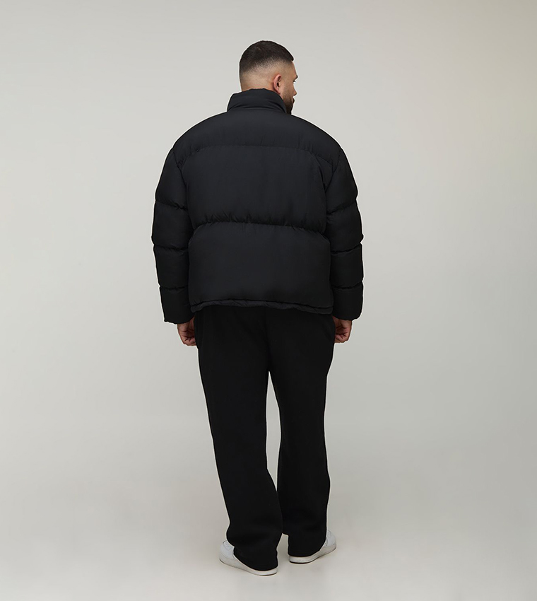 جاكيت بفر نايلون بياقة عالية للمقاسات الطويلة والكبيرة 