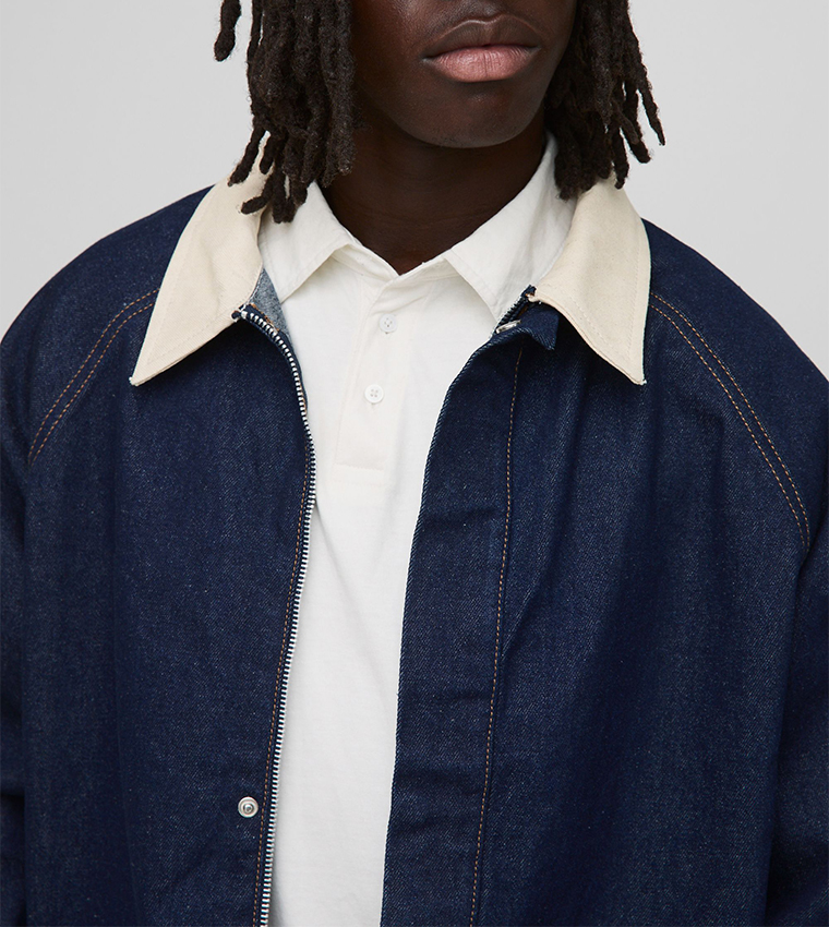 Pocket Detail Relaxed Fit Denim Jacket