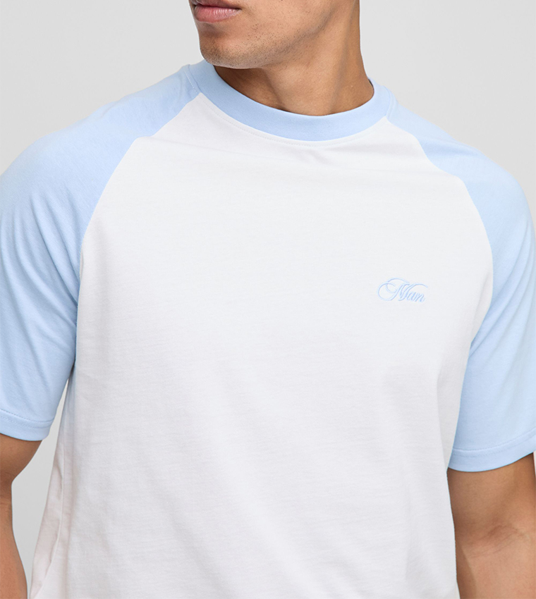 Embroidered Raglan Sleeves T-Shirt
