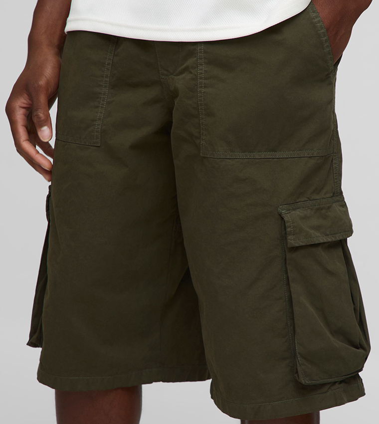 Elasticated Waist Long Line Baggy Carpenter Cargo Shorts