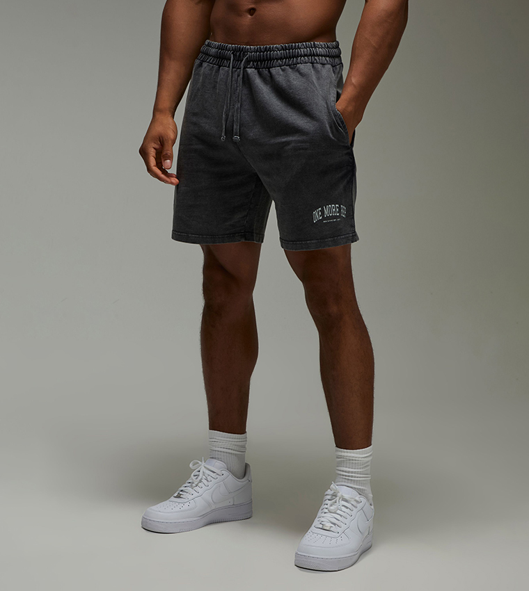 Active Printed Loose Fit 5-Inch Washed Shorts