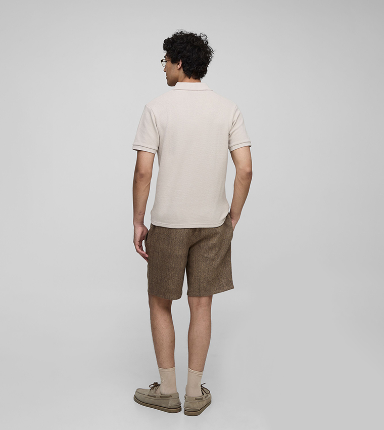 Drawstring Waist Relaxed Fit Herringbone Shorts