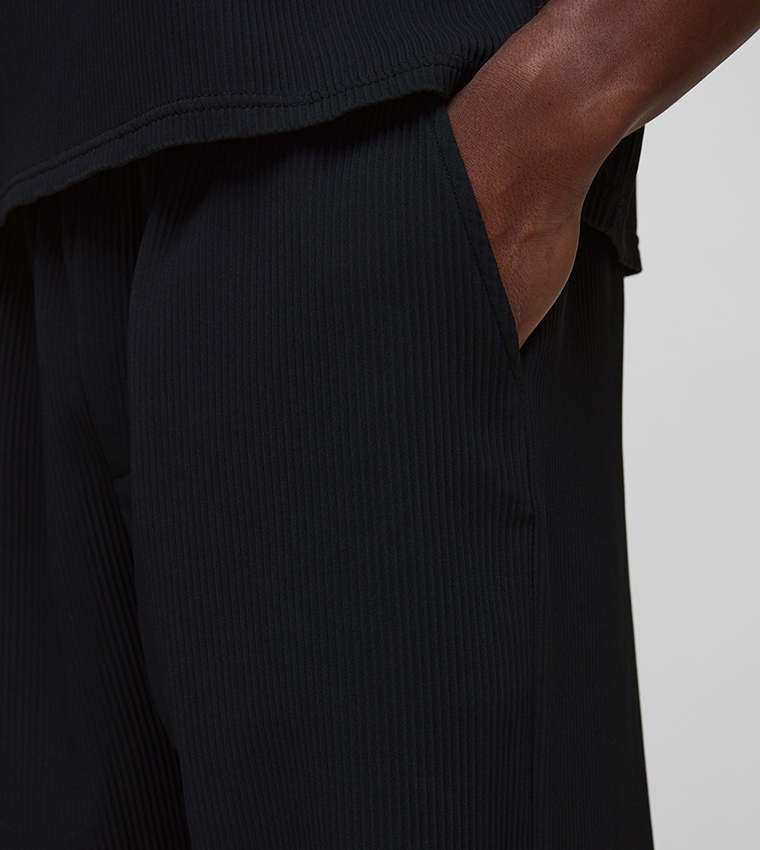 Elastic Waist Pleated Wide Leg Trousers