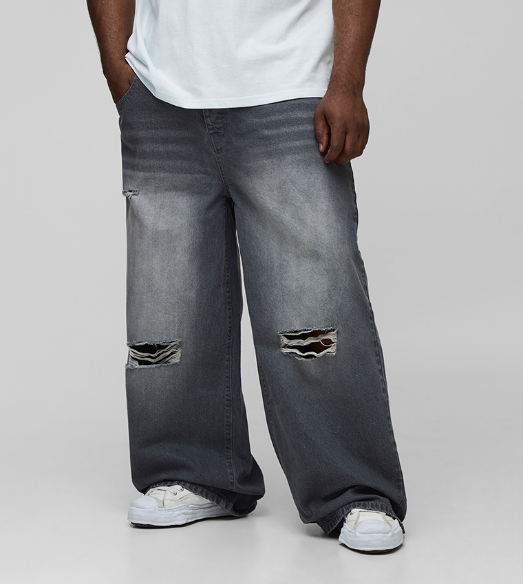 Rigid Distressed Baggy Fit Jeans