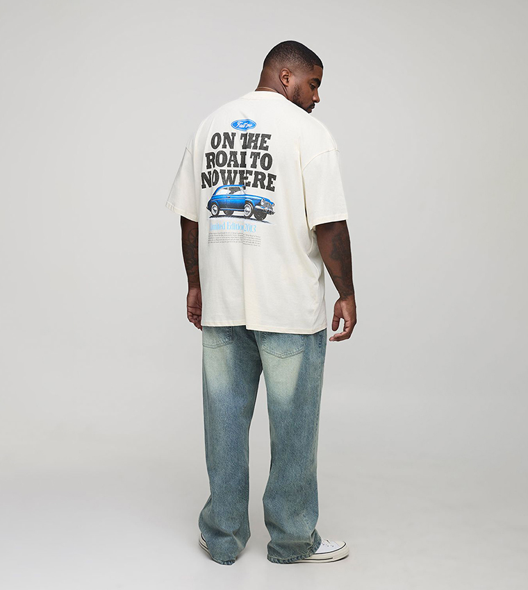 Extreme Washed Tab Straight Fit Jeans