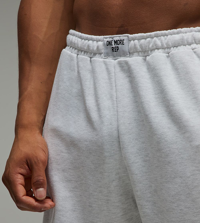 7" One More Rep Loose Fit Active Shorts