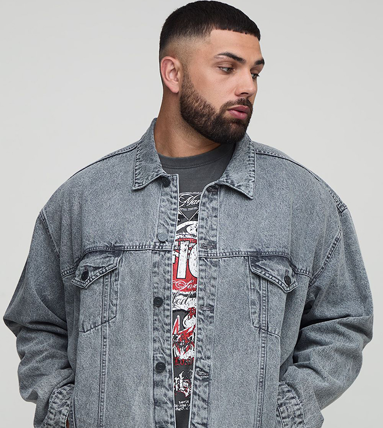 جاكيت جينز أوفرسايز 