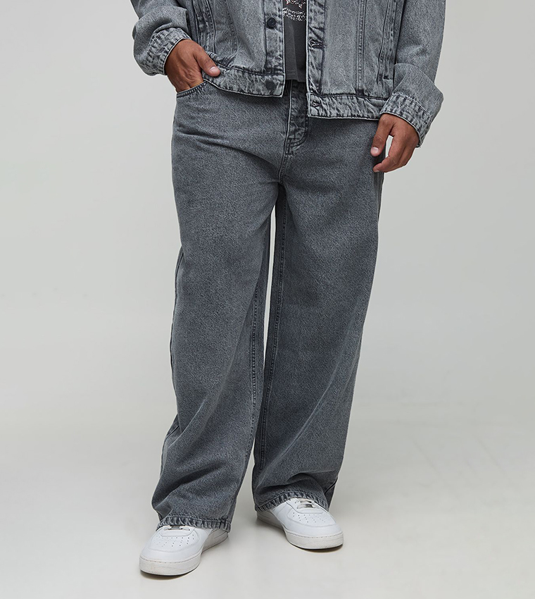 Acid Wash Mid Rise Relaxed Fit Jeans