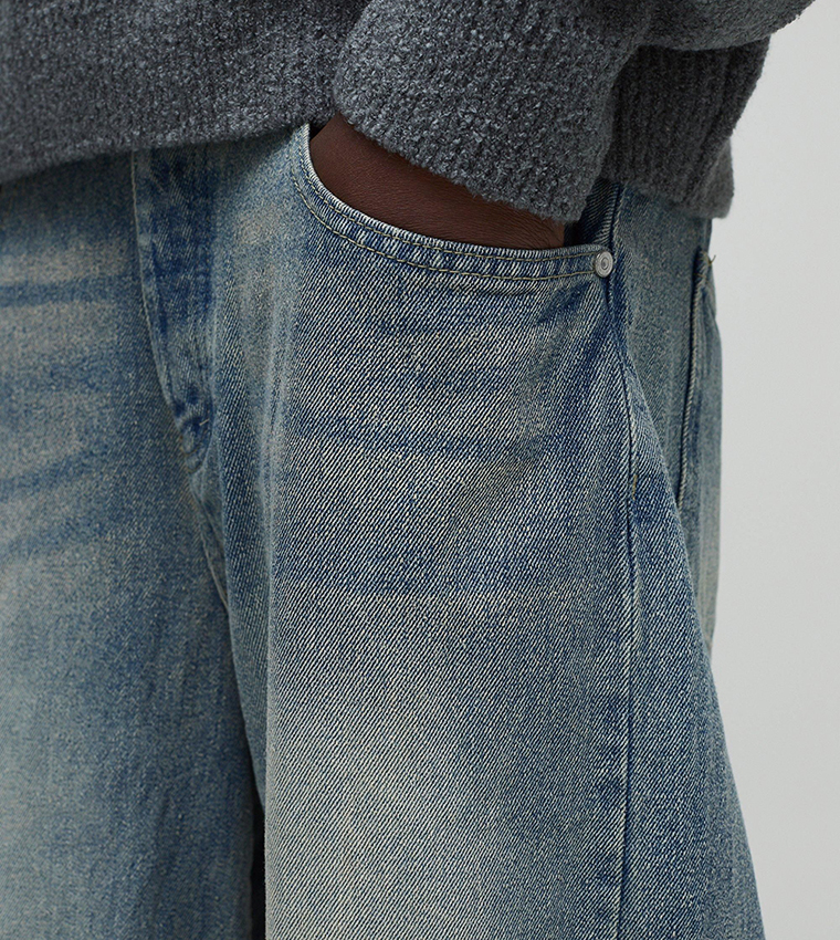 Rigid Washed Baggy Fit Jeans