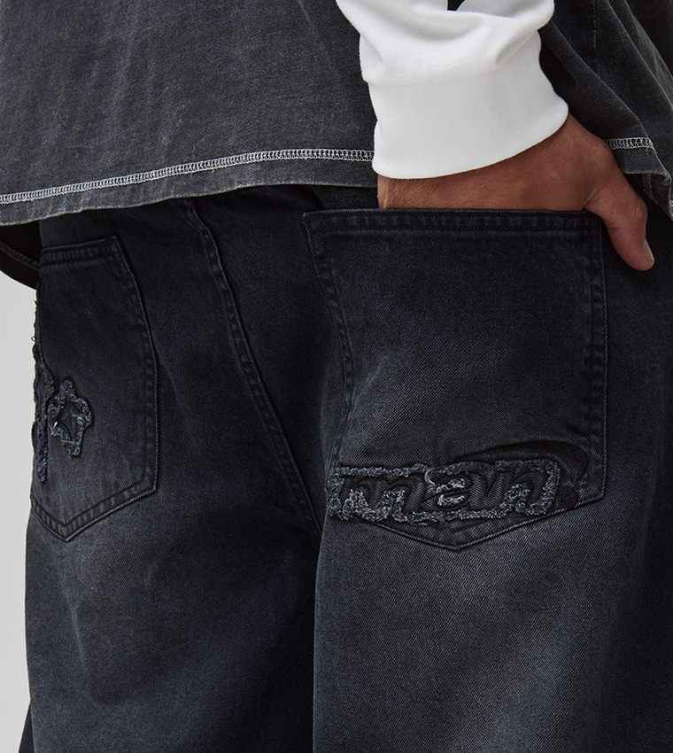 Washed Star Applique Baggy Fit Jeans