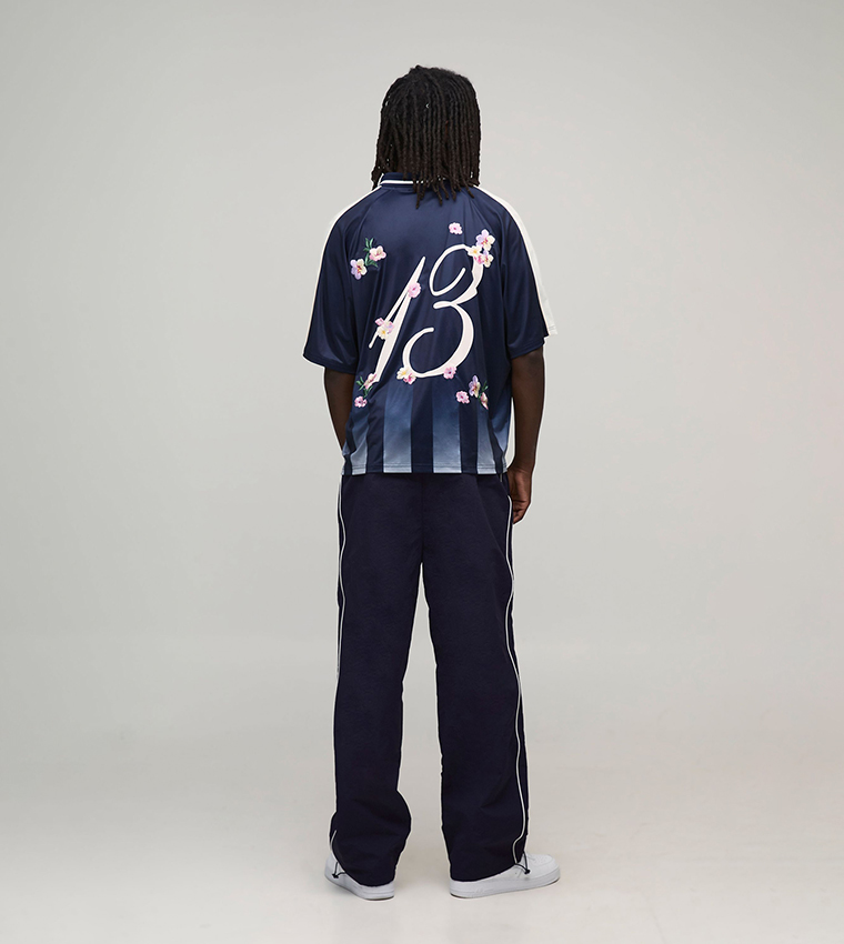 بنطلون نايلون بقصة مريحة 