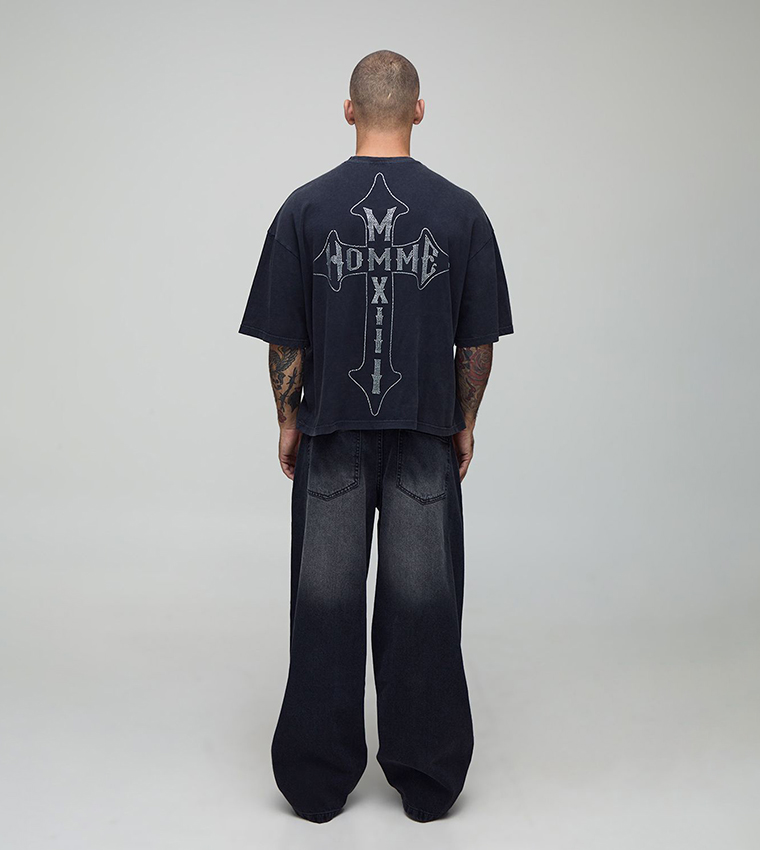 Washed Rhinestone Embellished Baggy Fit Jeans