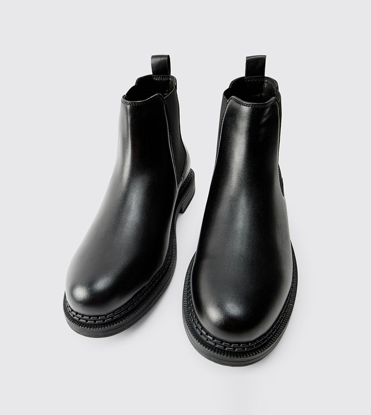 بوت تشيلسي جلد صناعي 