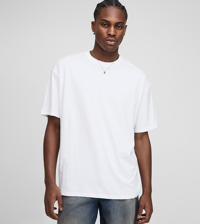 تيشيرت أوفرسايز بطبعة 