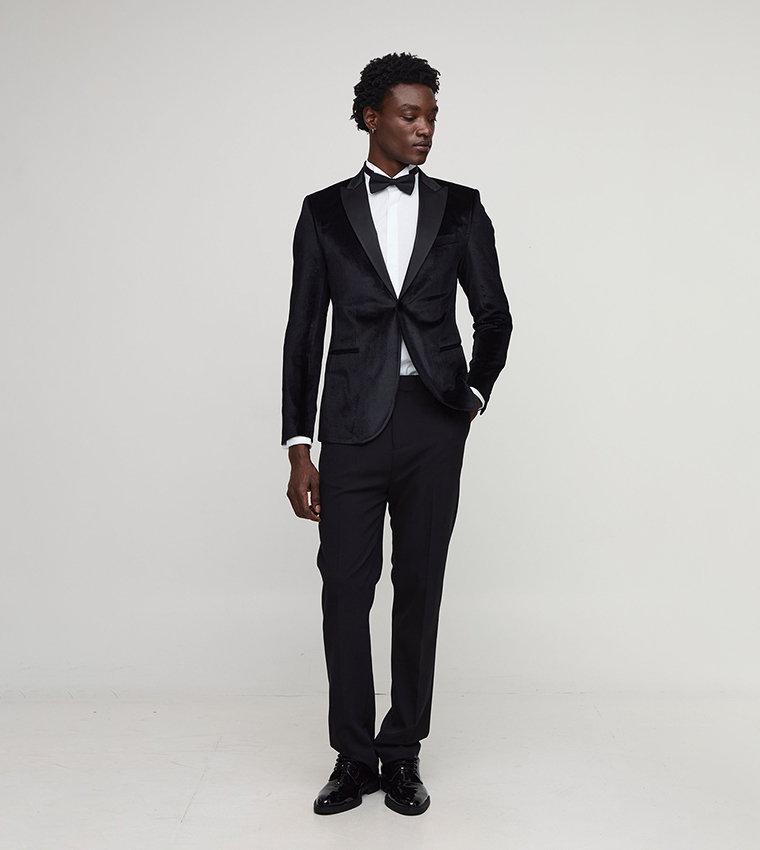 Satin Lapel Collar Skinny Fit Velvet Blazer