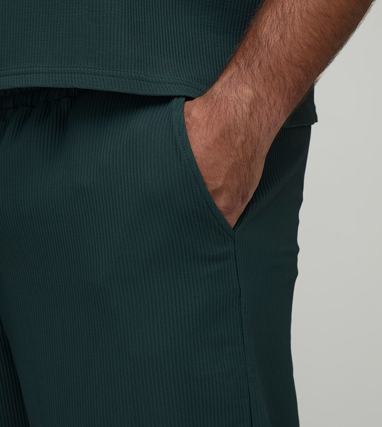 Mid Rise Pleated Wide Leg Trousers