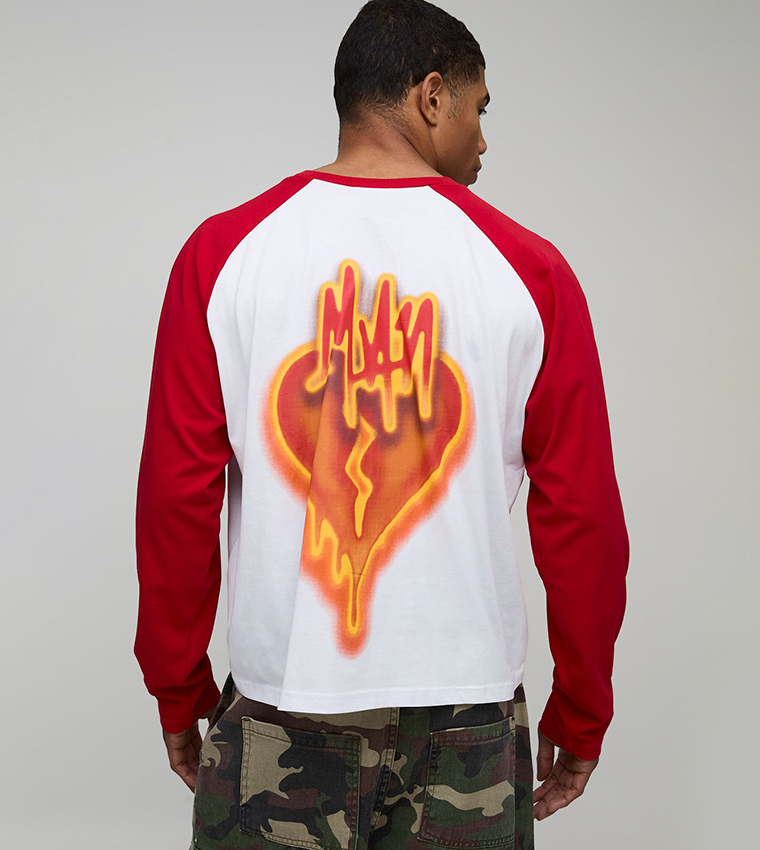 Graffiti Heart Printed Long Sleeves Boxy Fit T-Shirt