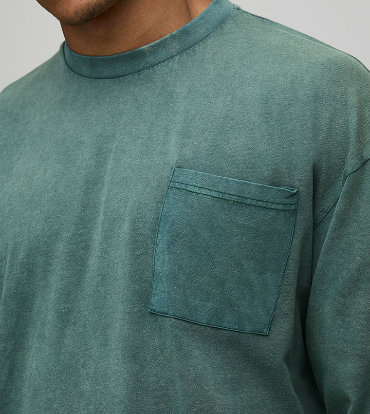 Washed Pocket long Sleeves Oversized T-Shirt