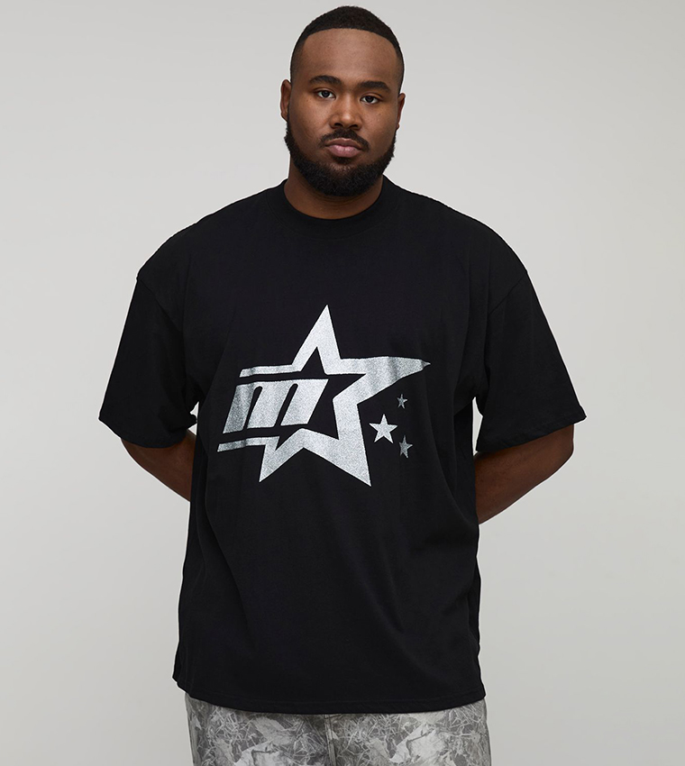 تيشيرت اوفرسايز بطبعة ورقبة مستديرة للمقاسات الواسعة والطويلة