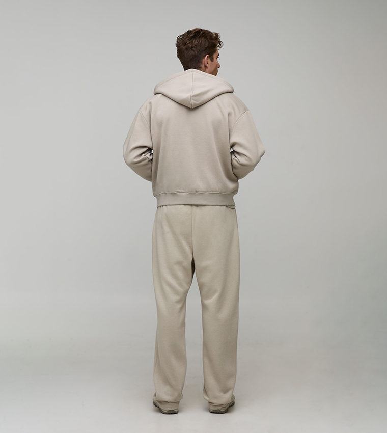 بنطلون رياضة واسع 