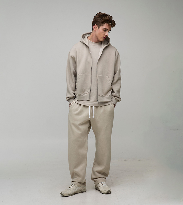 بنطلون رياضة واسع 