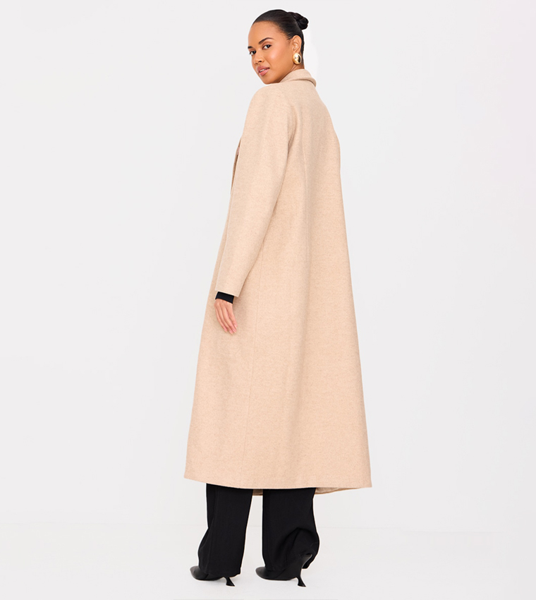 جاكيت ماكسي بأكتاف منسدلة