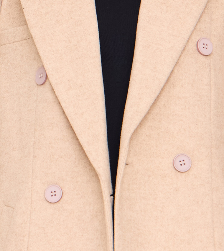 جاكيت ماكسي بأكتاف منسدلة