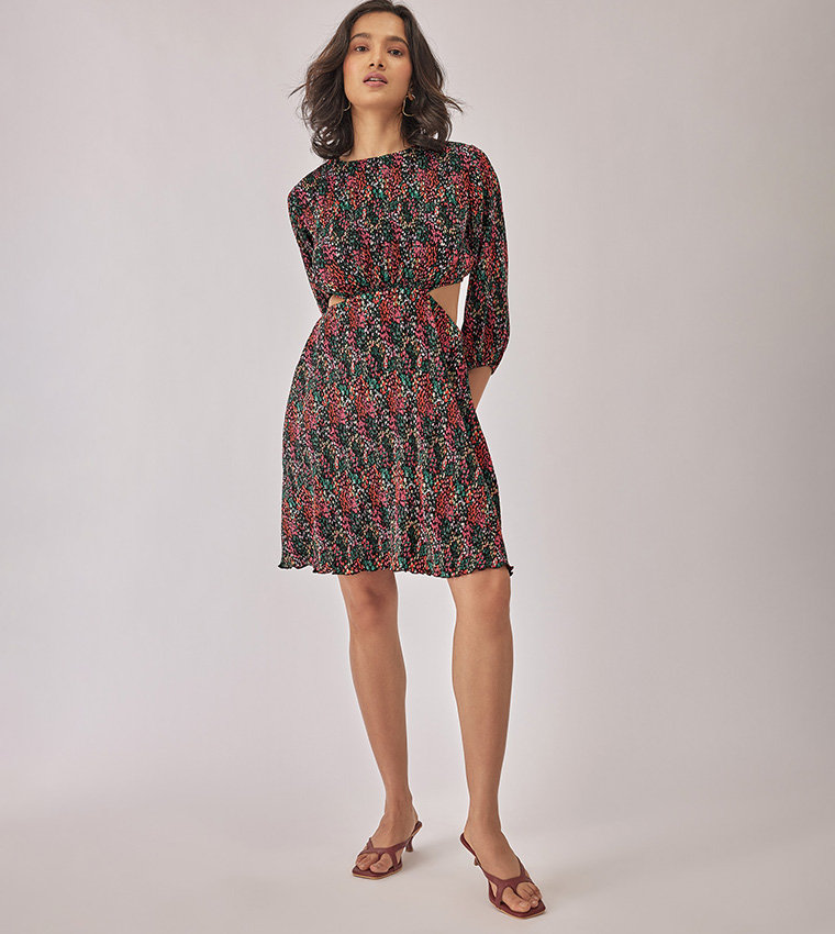 Label life dresses store