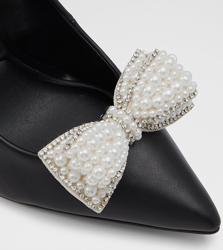 COQUETE Embellished Shoe Charm