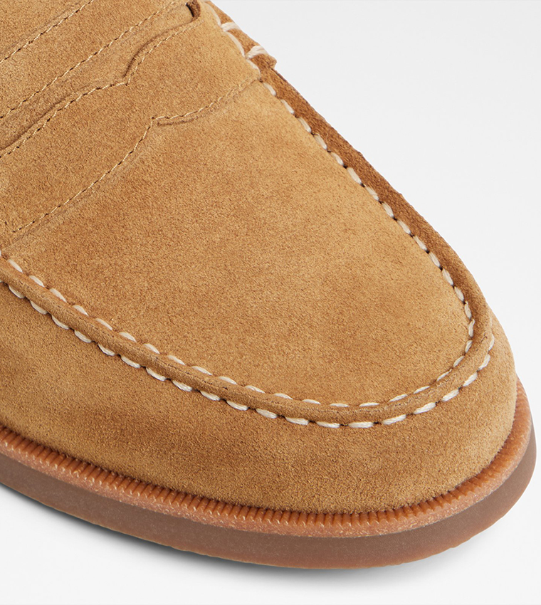 CORBIN Textured Loafers