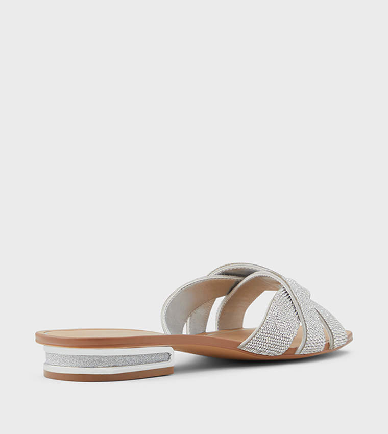 Coredith Flat Sandals