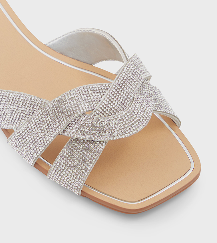 Coredith Flat Sandals