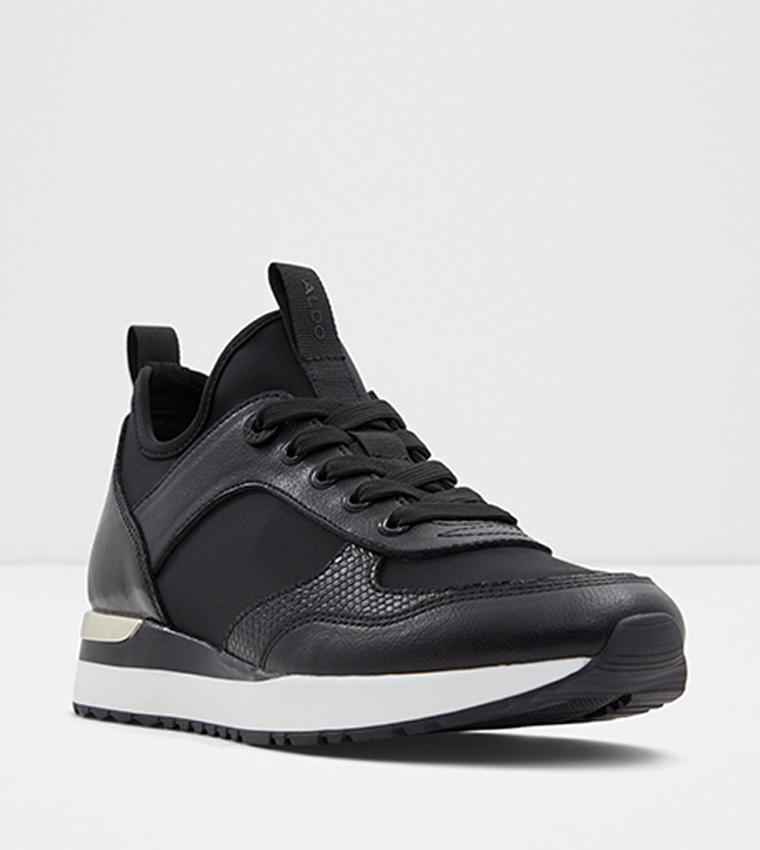 COURTANA Lace-Up Sneakers