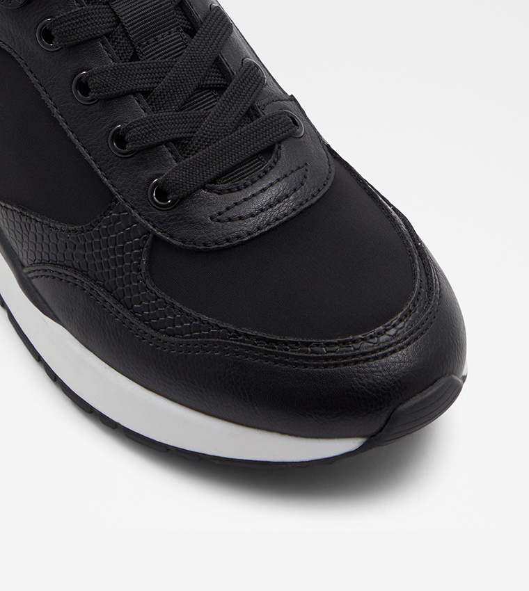 COURTANA Lace-Up Sneakers