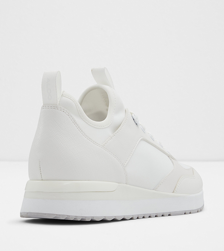 COURTANA Lace-Up Sneakers