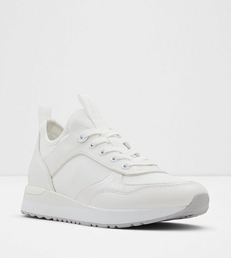 COURTANA Lace-Up Sneakers