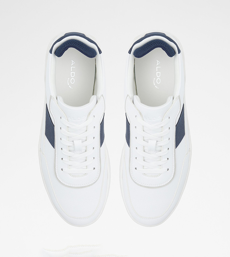 CREED Round Toe Lace-Up Sneakers